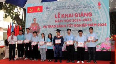 Lễ Khai giảng, tốt nghiệp