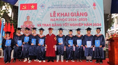 Lễ Khai giảng, tốt nghiệp