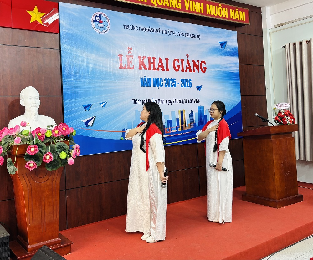Media/1_TH1070/FolderFunc/202510/Images/le-khai-giang-2025-2026-20251024014429-e.jpg