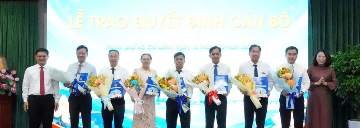 Ban Giám hiệu Bách Nghệ