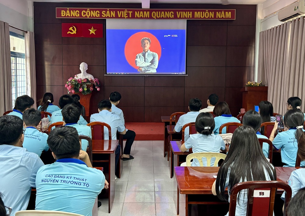 Media/1_TH1070/FolderFunc/202610/Images/khong-mot-minh1-20261026020747-e.jpg